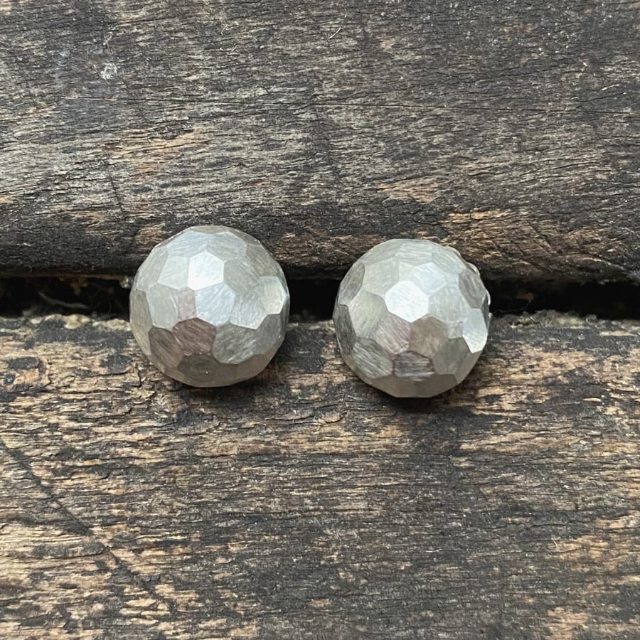 Silver Faceted Dome Earrings CDLT 11/15
