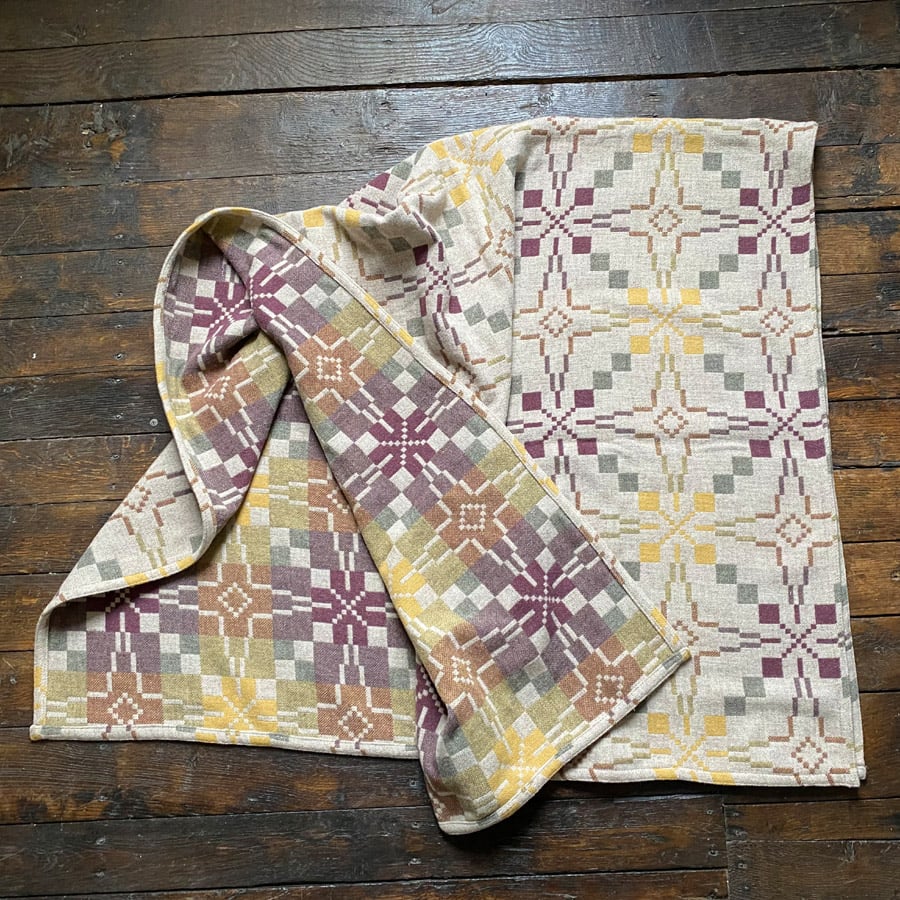 Vintage Star Welsh Throw - Clay - Image 4