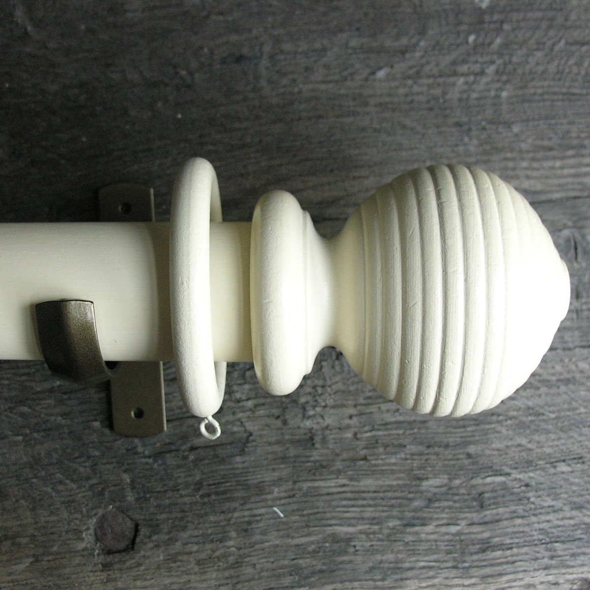 50mm Wooden Curtain Pole Set - Ivory - Image 2