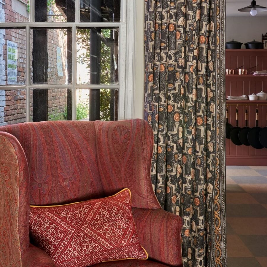 Ledbury Elizabethan Linen Print - Small - Image 5