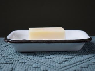 Enameled Two-Part Soap Dish - Image 4