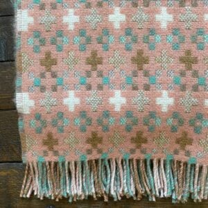 Eshton Blanket - Pink
