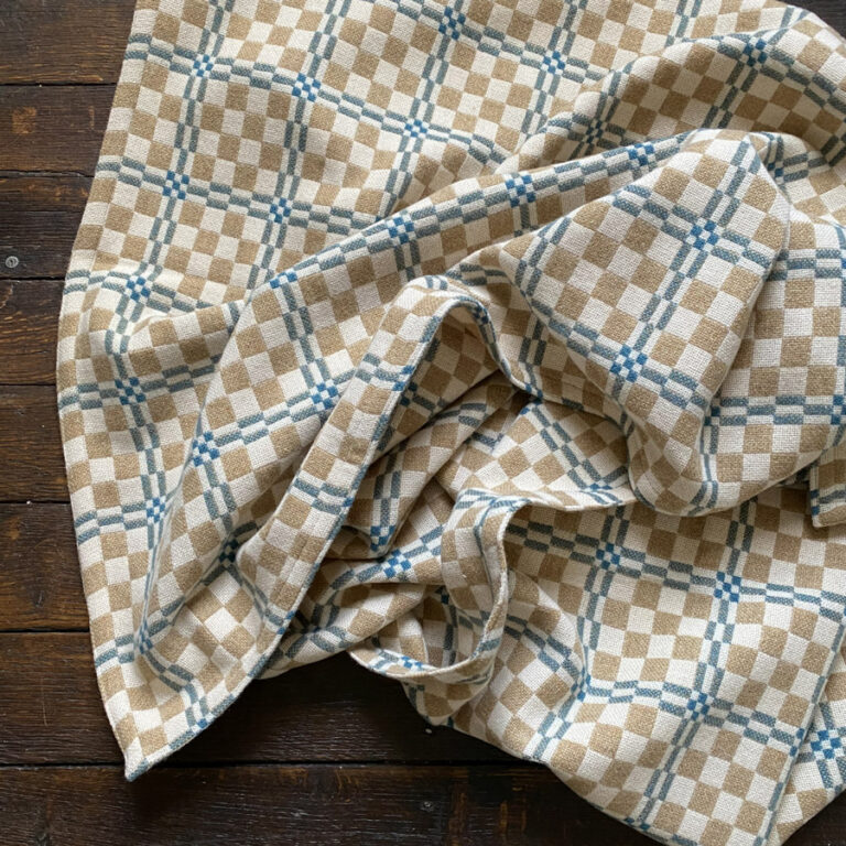 Hen Llys Throw/Single - Check - Image 4