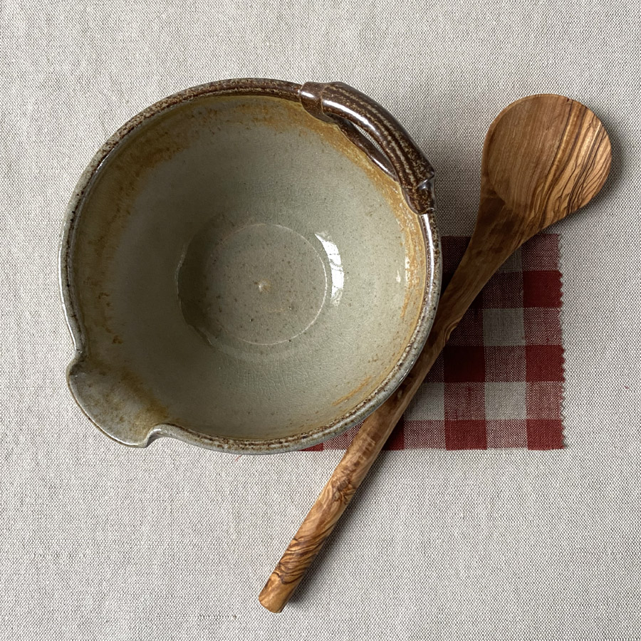 Knighton Mill Pottery Stoneware Batter Bowl - Small - Image 3