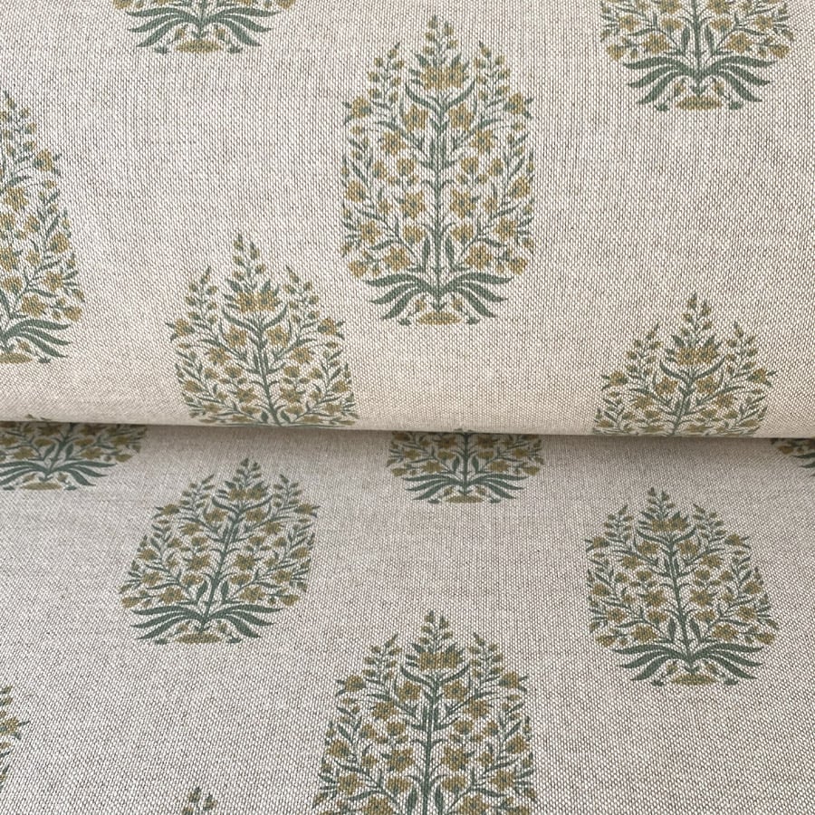 Kamala - Gold and Soft Green - Image 3