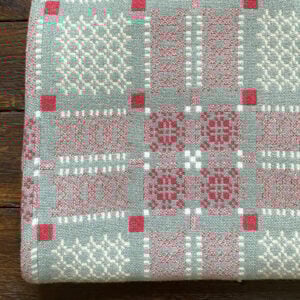 Knot Garden Welsh Throw/Single - Rhubarb