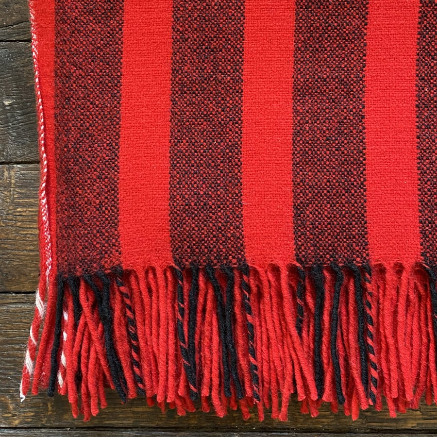 Loom Woven Single Blanket - Scarlet
