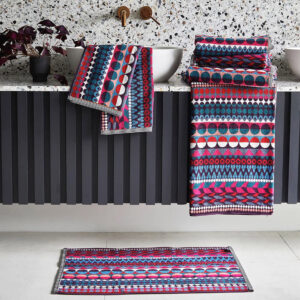 Margo Selby Hand Towel - Kilburn - Image 2