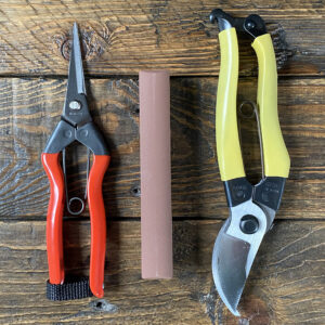 Niwaki Sharpening Stone - Image 3