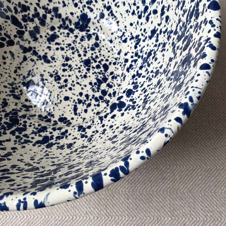 Enamelware Large Salad Bowl - Navy and Cream - Image 3