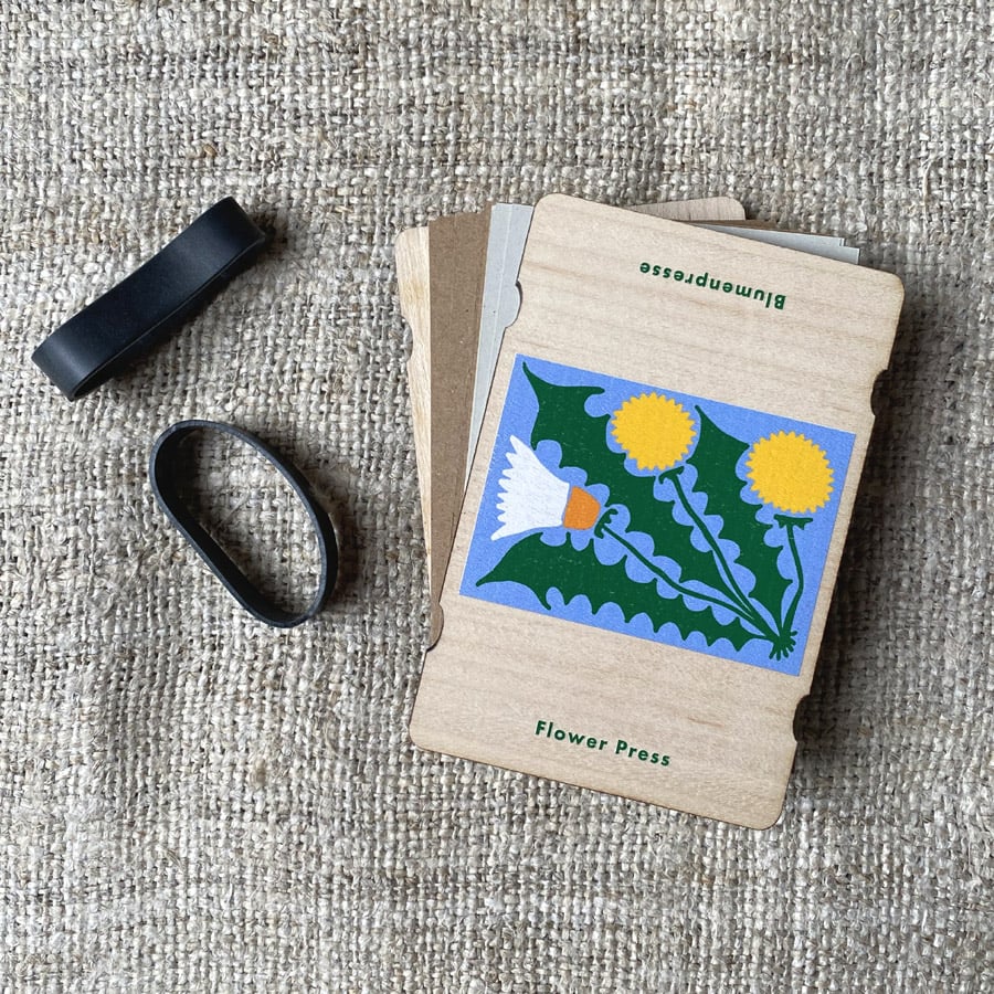 Small Flower Press - Image 5