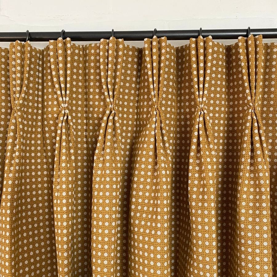 Triple Pleat Curtain Top