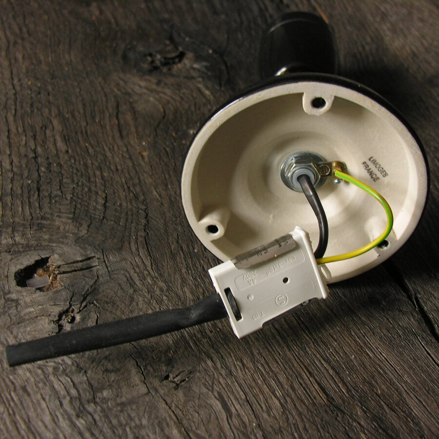 Adjustable Ceramic Wall Light: Black - Image 4
