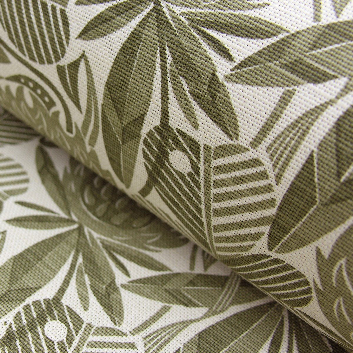 Angie Lewin Clover - Meadow - Image 1