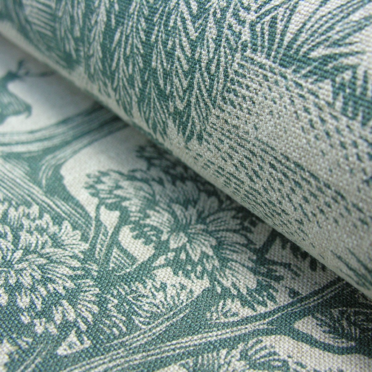 Lewis & Wood Deer Park - Forest Green - Image 1