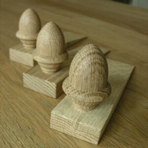 Acorn Oak Door Wedge - Image 2