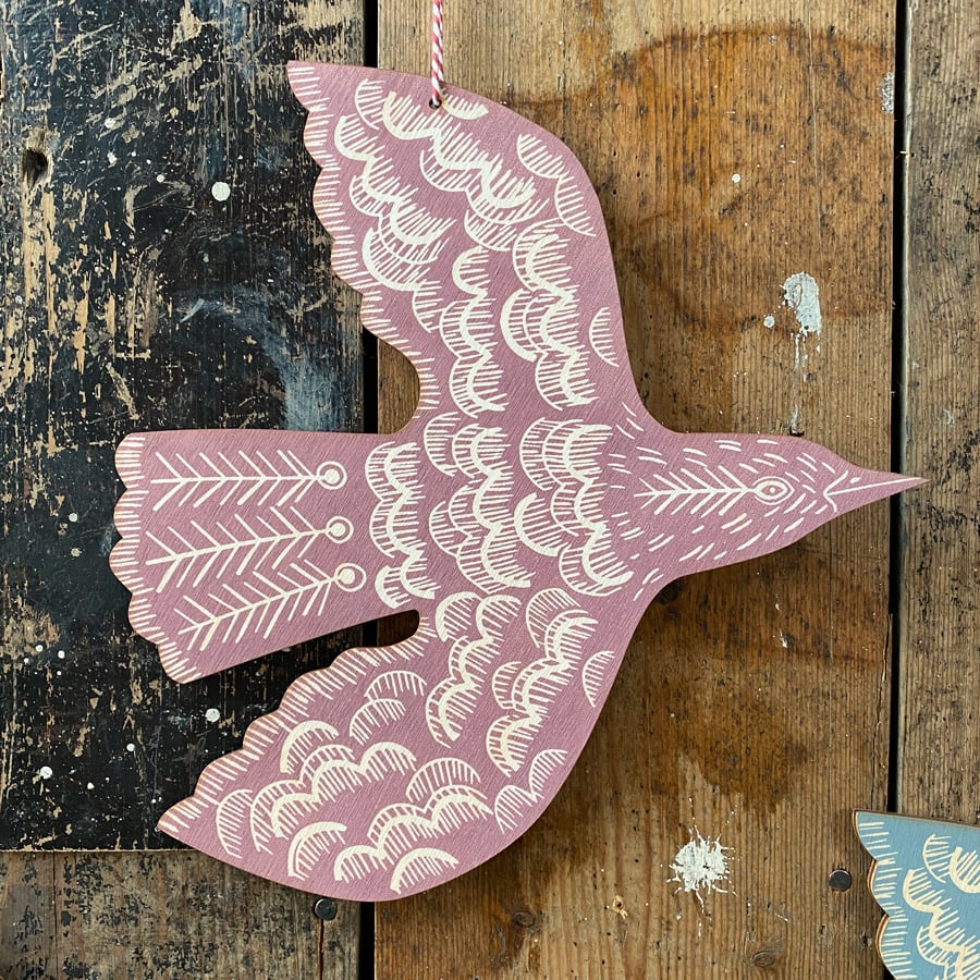 Hanging Wooden Bird Decoration - Image 7
