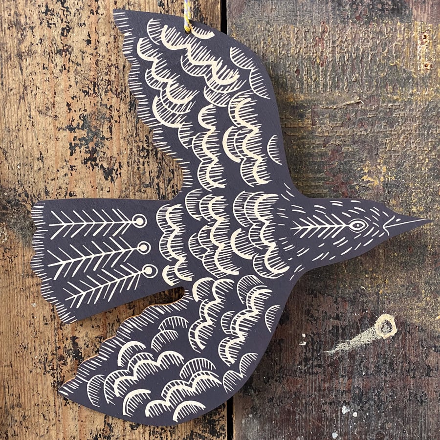 Hanging Wooden Bird Decoration - Image 8