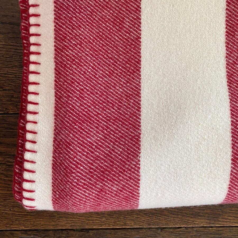 Broadstripe Welsh Single Blanket - Red