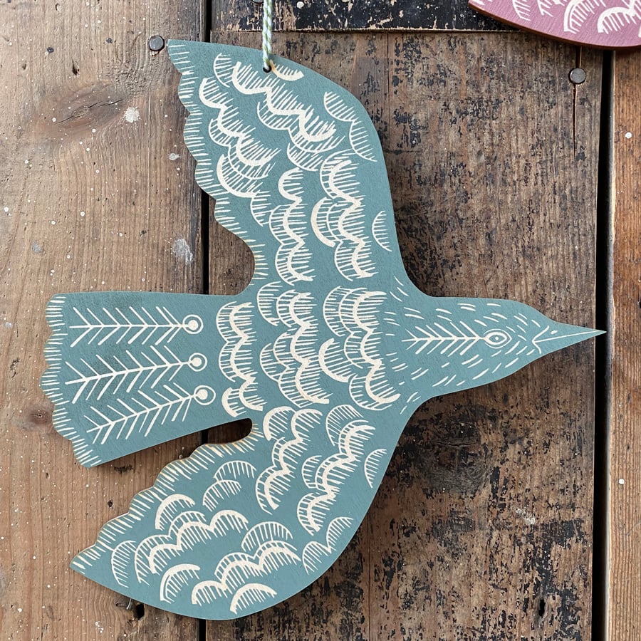 Hanging Wooden Bird Decoration - Image 6