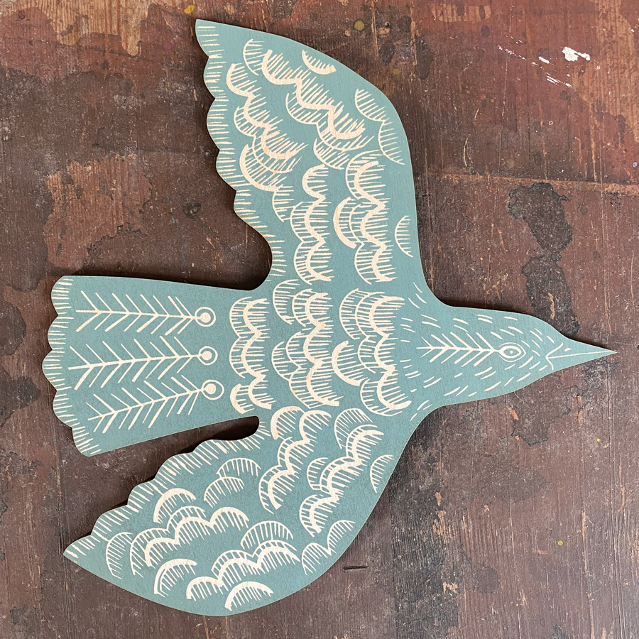 Wall Mounted Wooden Bird Decoration