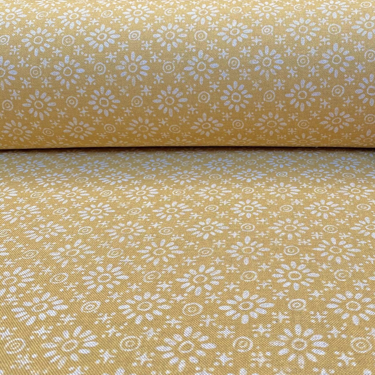 Daisy - Mustard - Image 3