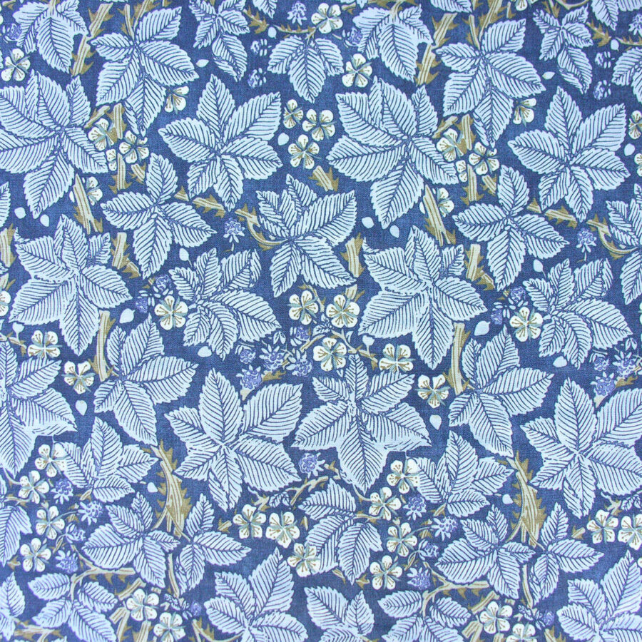 William Morris Bramble - Indigo and Mineral - Image 2