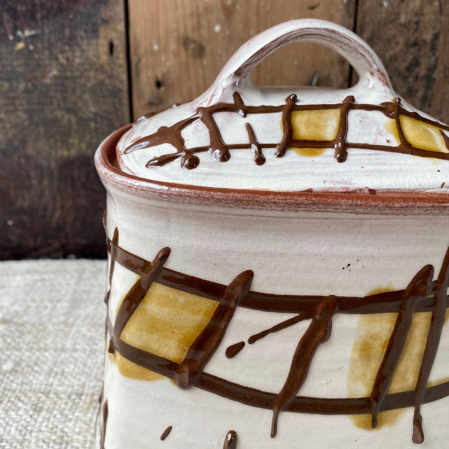 Erica Taylor Low - Lidded Jar ETJM - Image 4