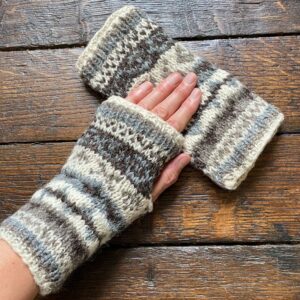 Thick Fairisle Mittens - Image 6