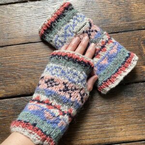 Thick Fairisle Mittens - Image 5