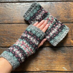 Thick Fairisle Mittens - Image 4