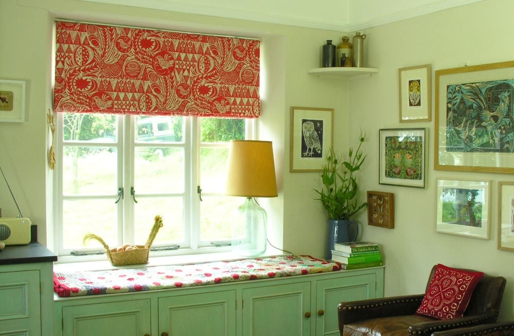 Tinsmiths Made to Measure Roman Blinds