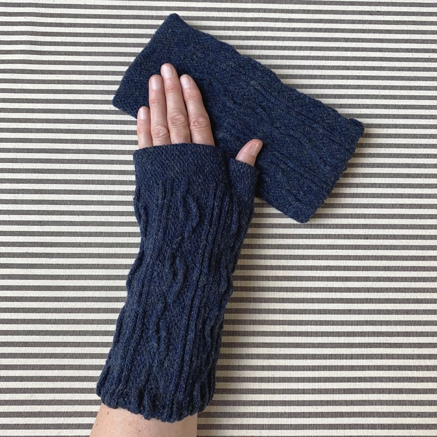 Wool Mitts - Navy