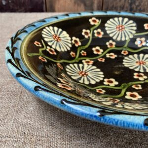 Paul Young Slipware Large Daisy Bowl PYLD3 - Image 2