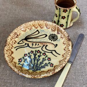 Paul Young Slipware Plate - Hare PYPL2 - Image 5