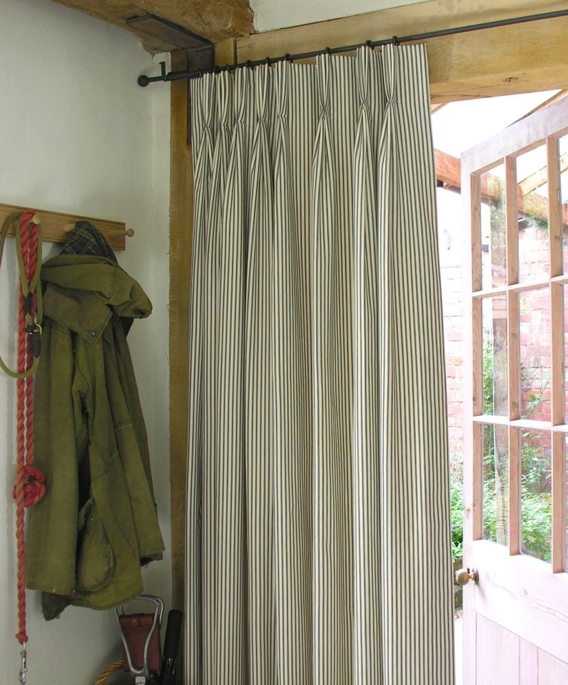 Tinsmiths Made to Measure - Triple Pleat Heading