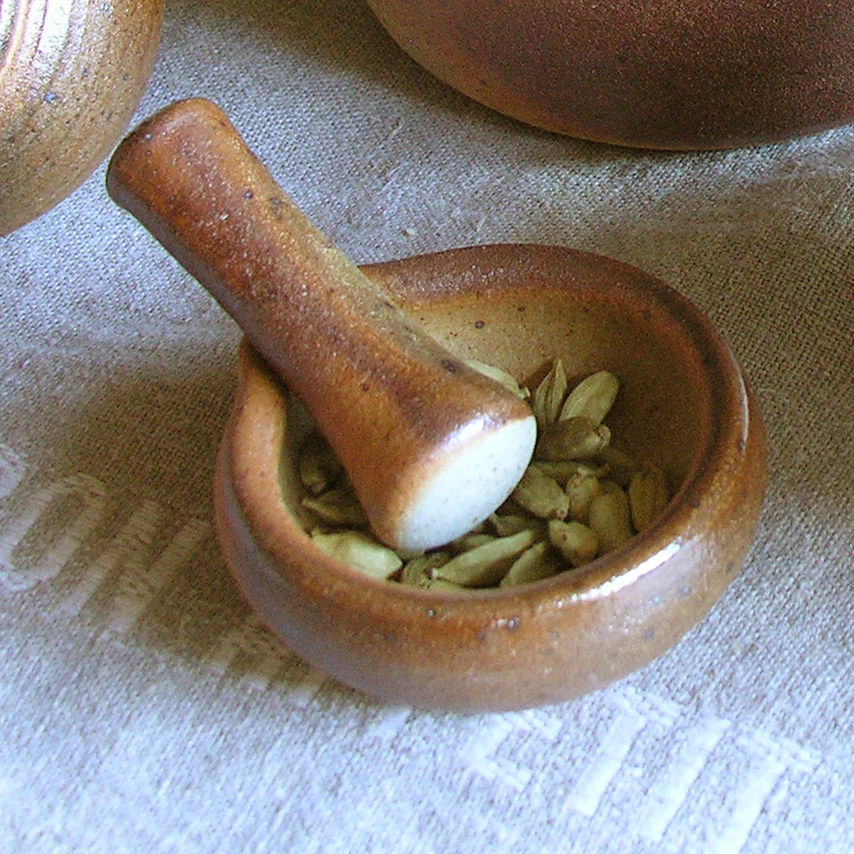 Muchelney Pottery - Pestle & Mortar - Image 3