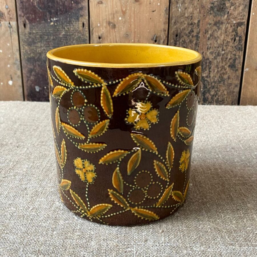 Carole Glover Slipware Ceramics Tinsmiths Ledbury