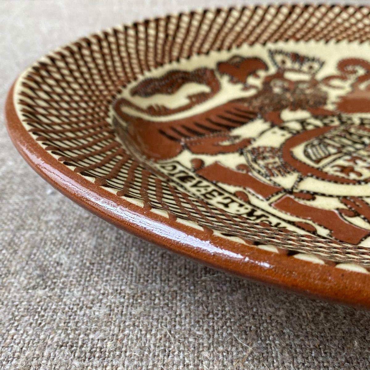 Carole Glover Lion and Unicorn Platter CGUP - Image 2