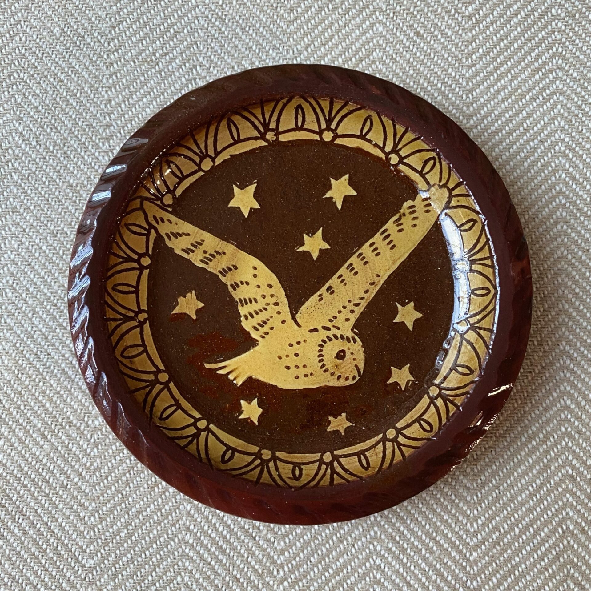 Katie B Morgan slipware dish for Tinsmiths Ledbury