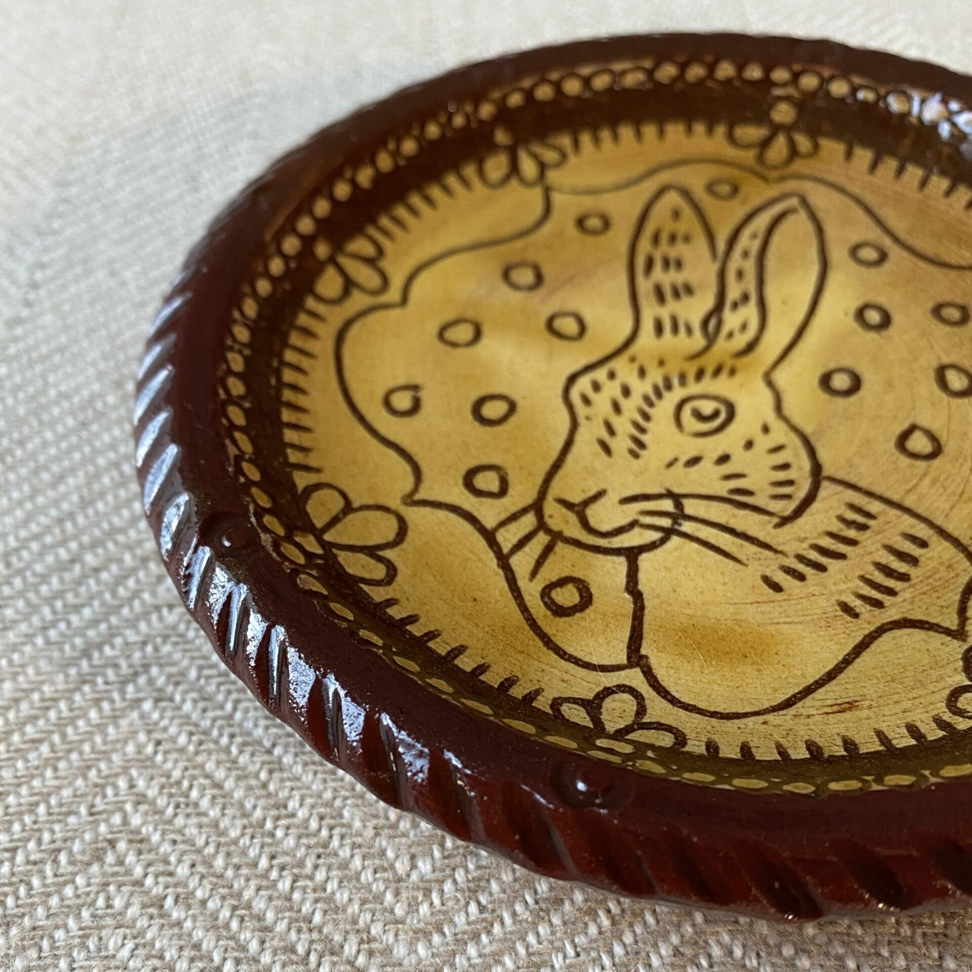 Katie B Morgan slipware dish for Tinsmiths Ledbury