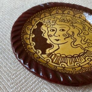 Katie B Morgan slipware dish for Tinsmiths Ledbury