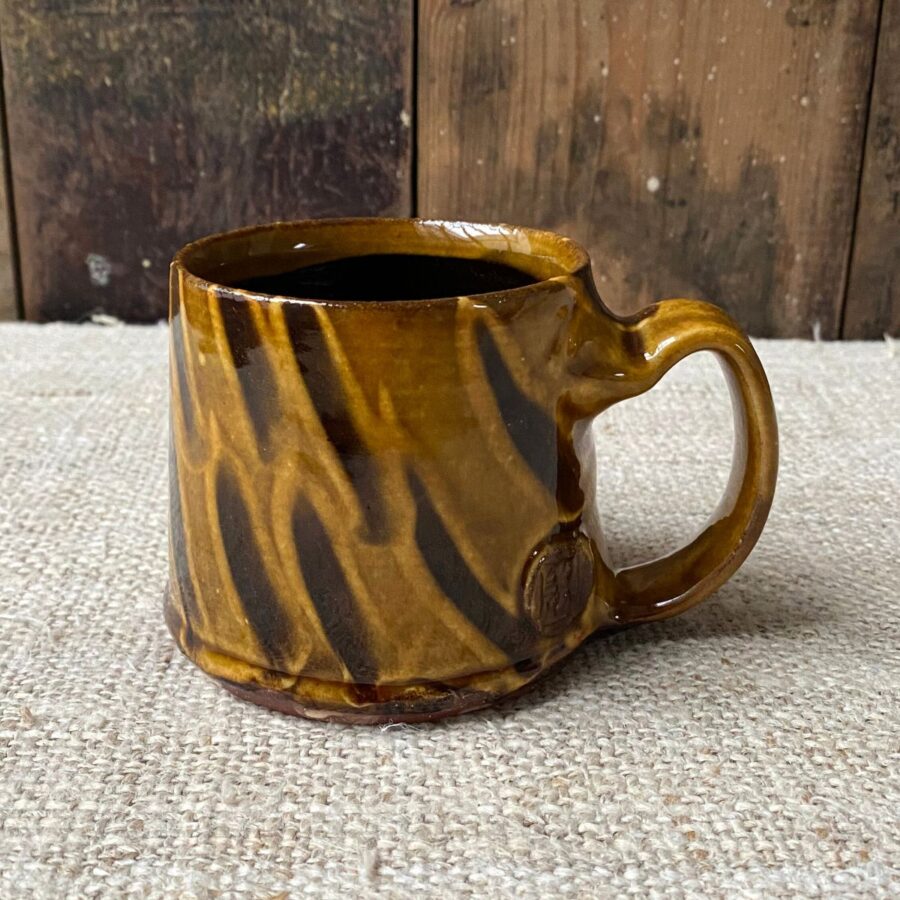 Erica Taylor Low Ceramic mug in amber with wipe design