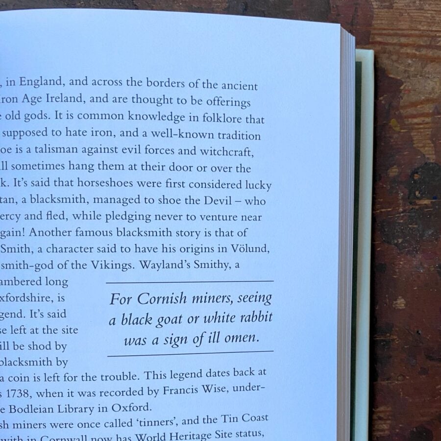 A Treasury of British Folklore by Dee Dee Chainey - Image 4