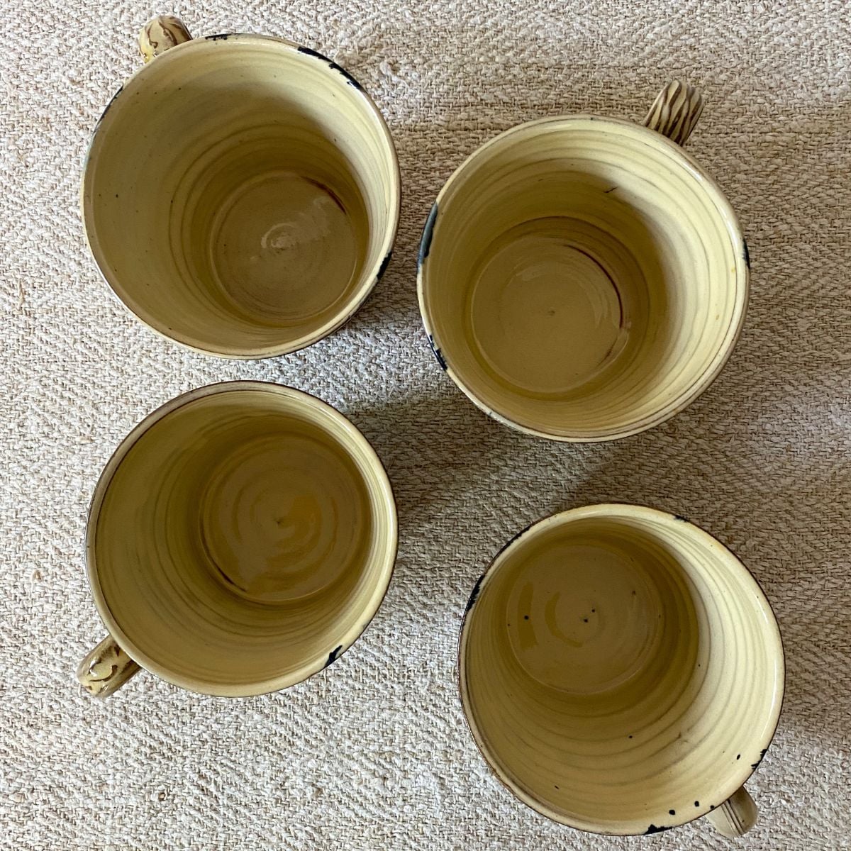 Jennifer Hall Slipware Mug - Fish Diagonal JHTD - Image 3