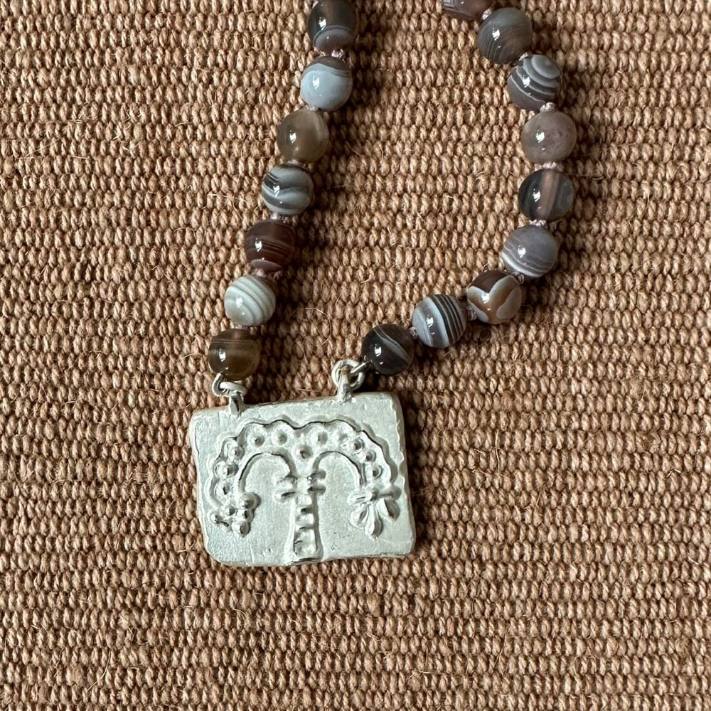 Agate Necklace with Boar/Tree of Life Pendant CDLT M2 - Image 4