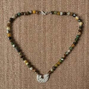 Silver Arch Necklace with Agate beads M19 - Image 2