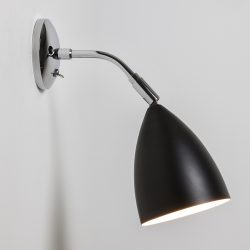 Wall Light Clarity Black