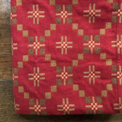 St David's Cross Welsh Throw - Chestnut