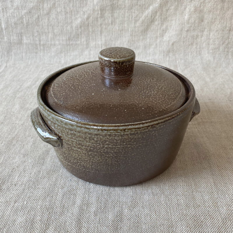 Knighton Mill Pottery Stoneware Casserole Dish - Large